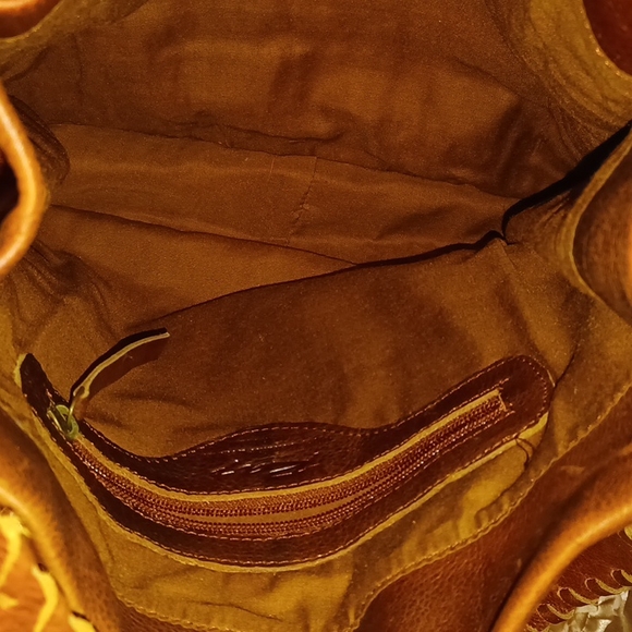 Raj fringe bag. - Picture 13 of 13